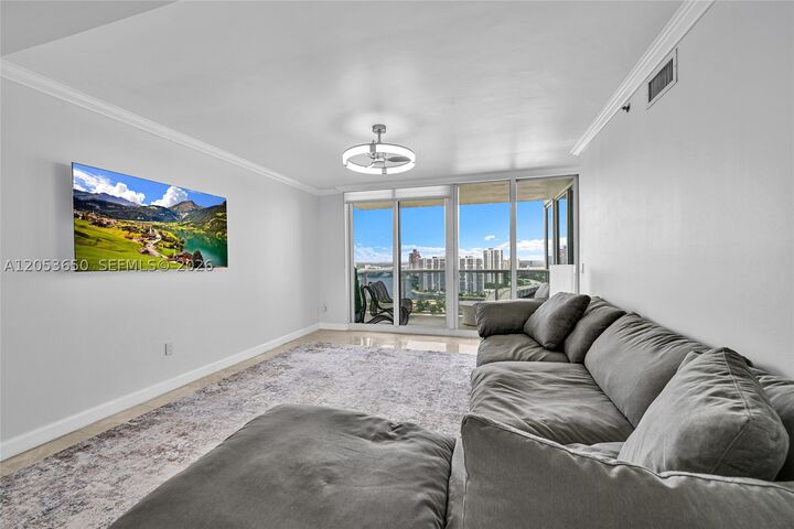 Property Photo: 19111 Collins Ave 2704 FL 33160