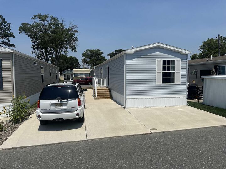 Property Photo: 31 Lewis Ave NJ 08234