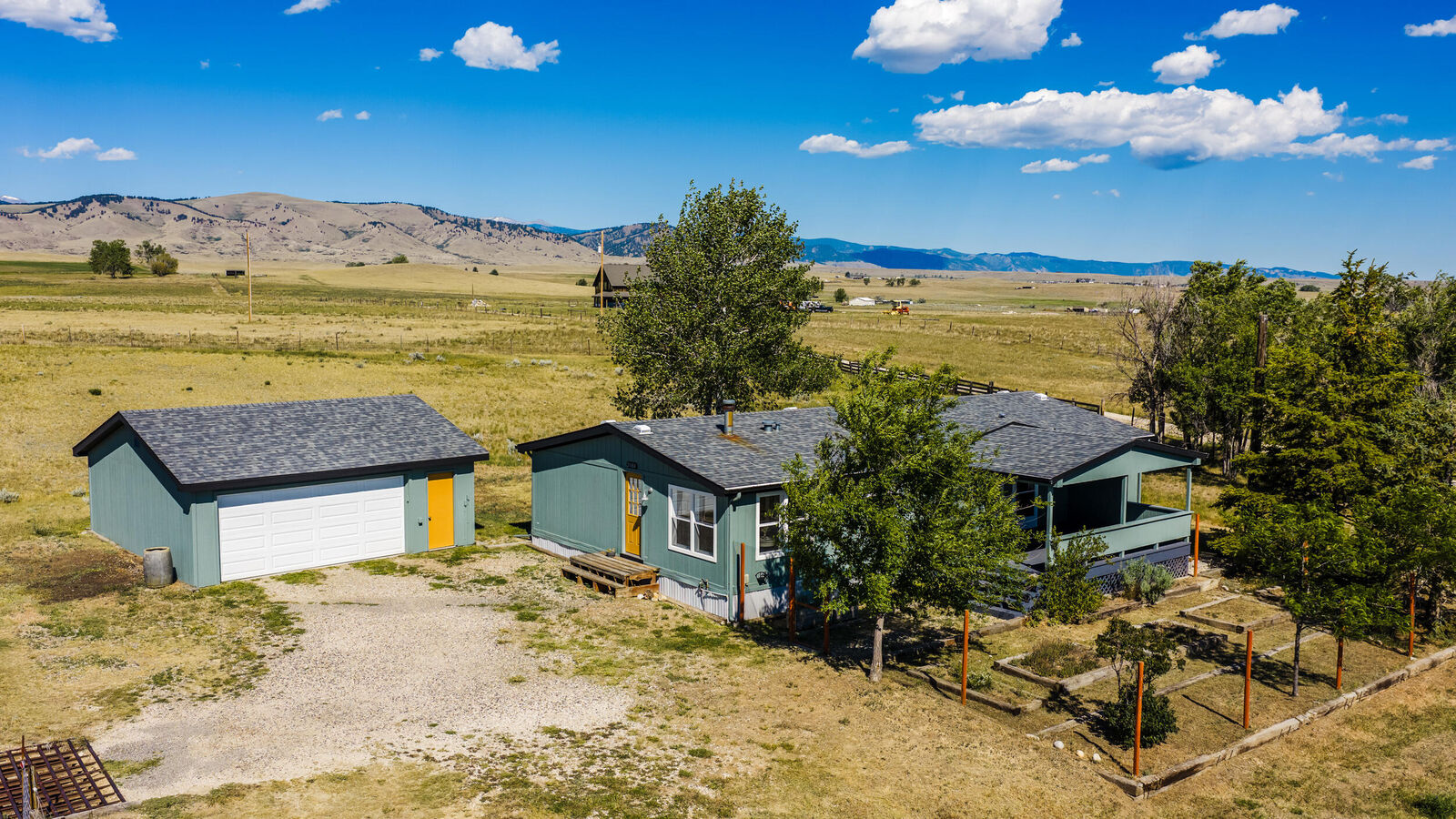 Property Photo: 29684 Old Highway 87 WY 82834