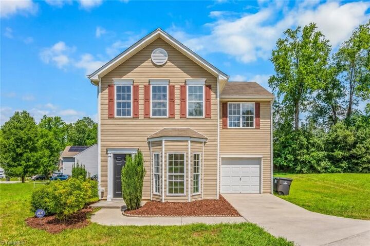 Property Photo:  2215 Bradford Glen Circle  NC 27107 