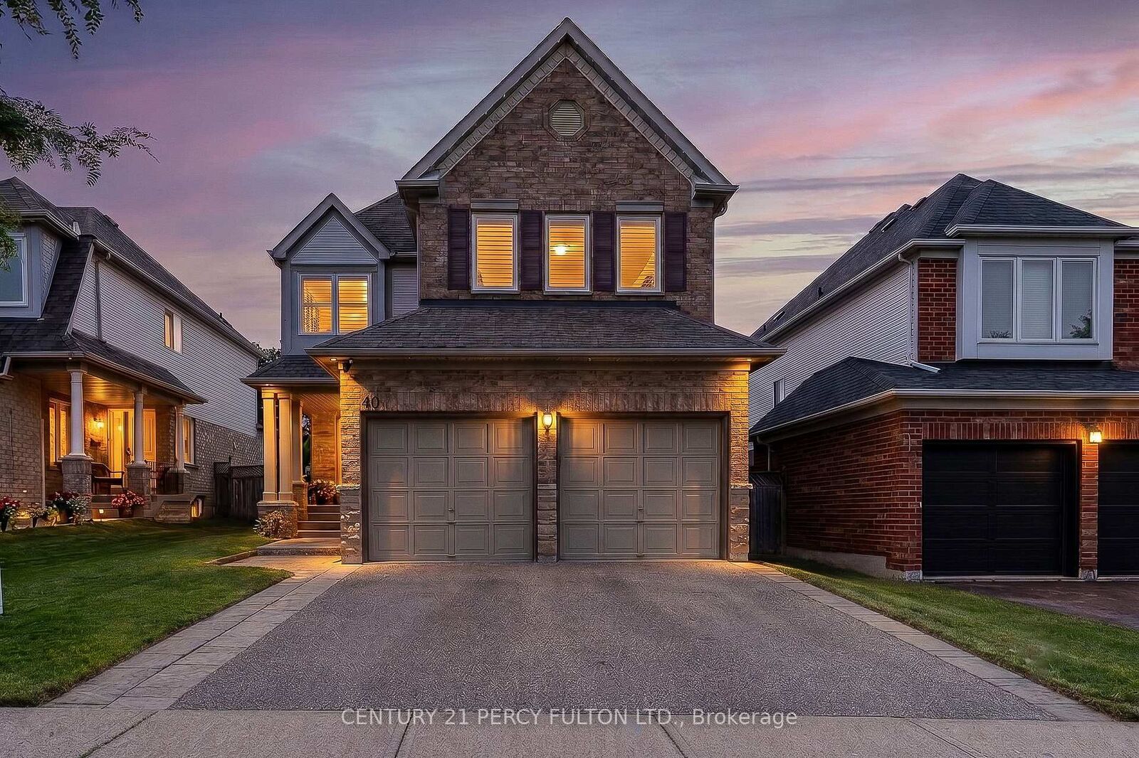 Property Photo: 40 Southwell Avenue ON L1P 1N4