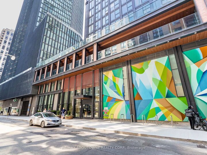 Property Photo:  82 Dalhousie Street 3002  ON M5B 0C5 