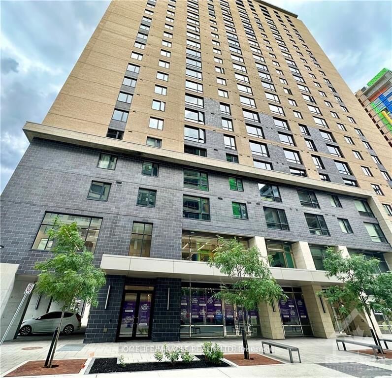 Property Photo:  105 Champagne Avenue 1610  ON K1S 5E5 