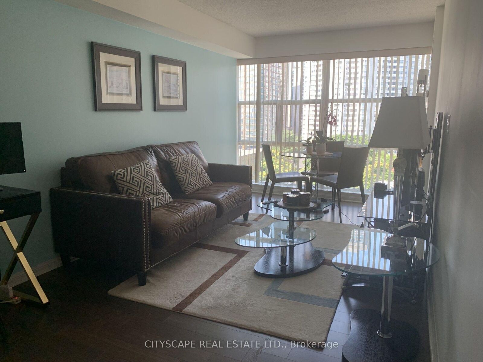 Property Photo:  11 St Joseph Street 1210  ON M4Y 1J8 