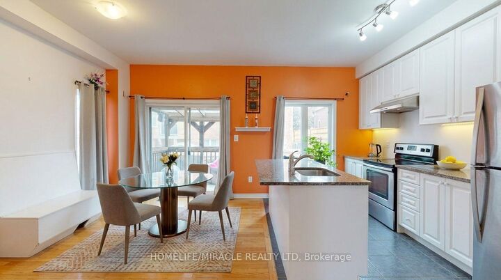 Property Photo:  60 First Street 28  ON L9W 2E4 