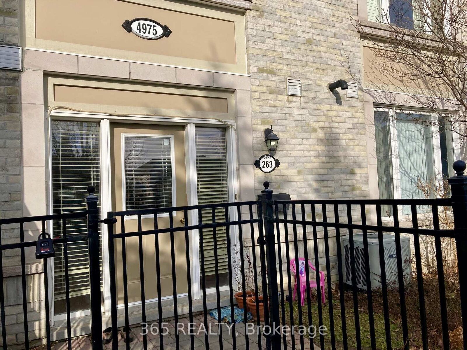 Photo de la propriété: 4975 Southampton Drive 263 ON L5M 8E2