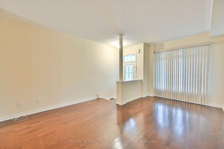 10 Lundigan Drive — photo 1