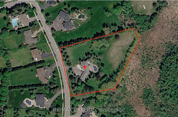 Property Photo: 372 Burns Boulevard ON L7B 1E1
