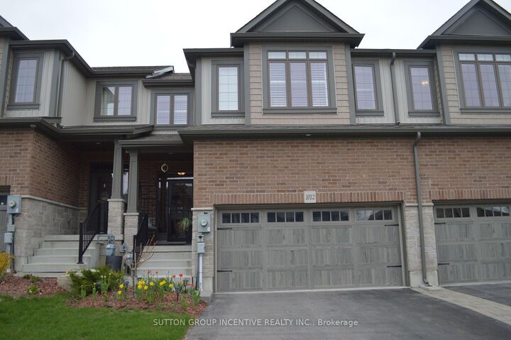 1012 Wright Drive — photo 1