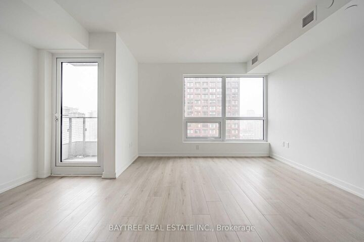 Photo de la propriété:  395 Bloor Street E 1412  ON M4W 0B4 