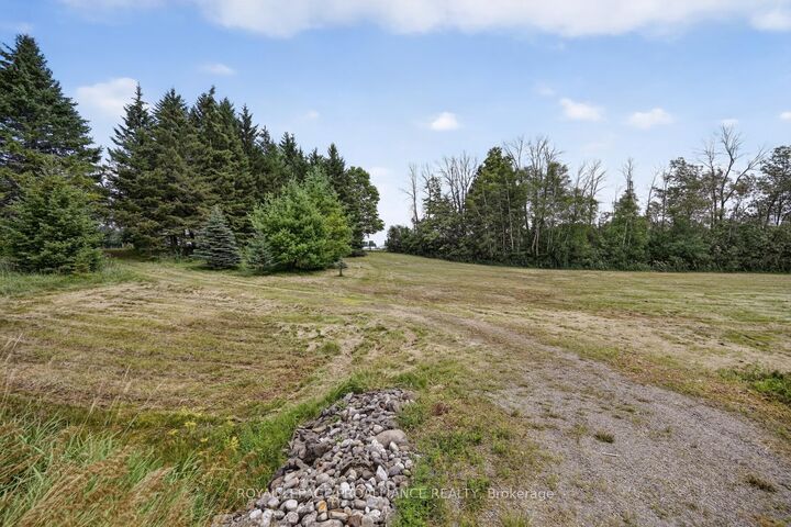 Property Photo:  6401- A 6th Concession Road  ON K6V 5T2 