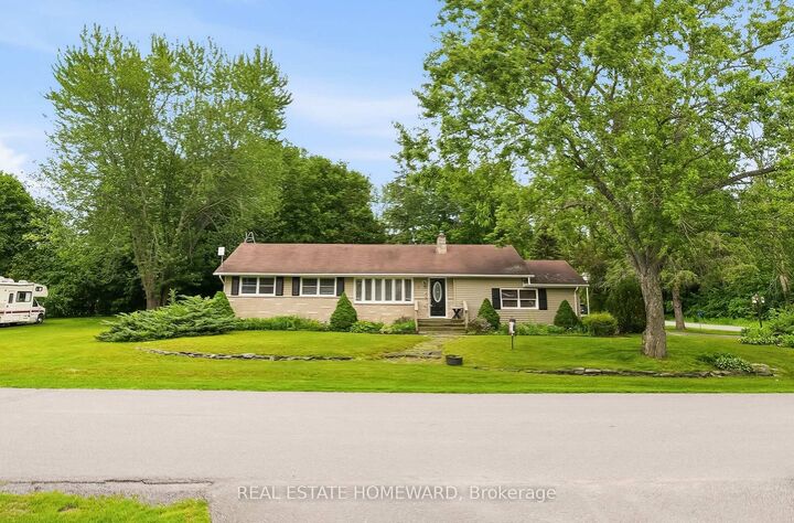 Property Photo:  4 Wayne Crescent  ON K0K 1L0 