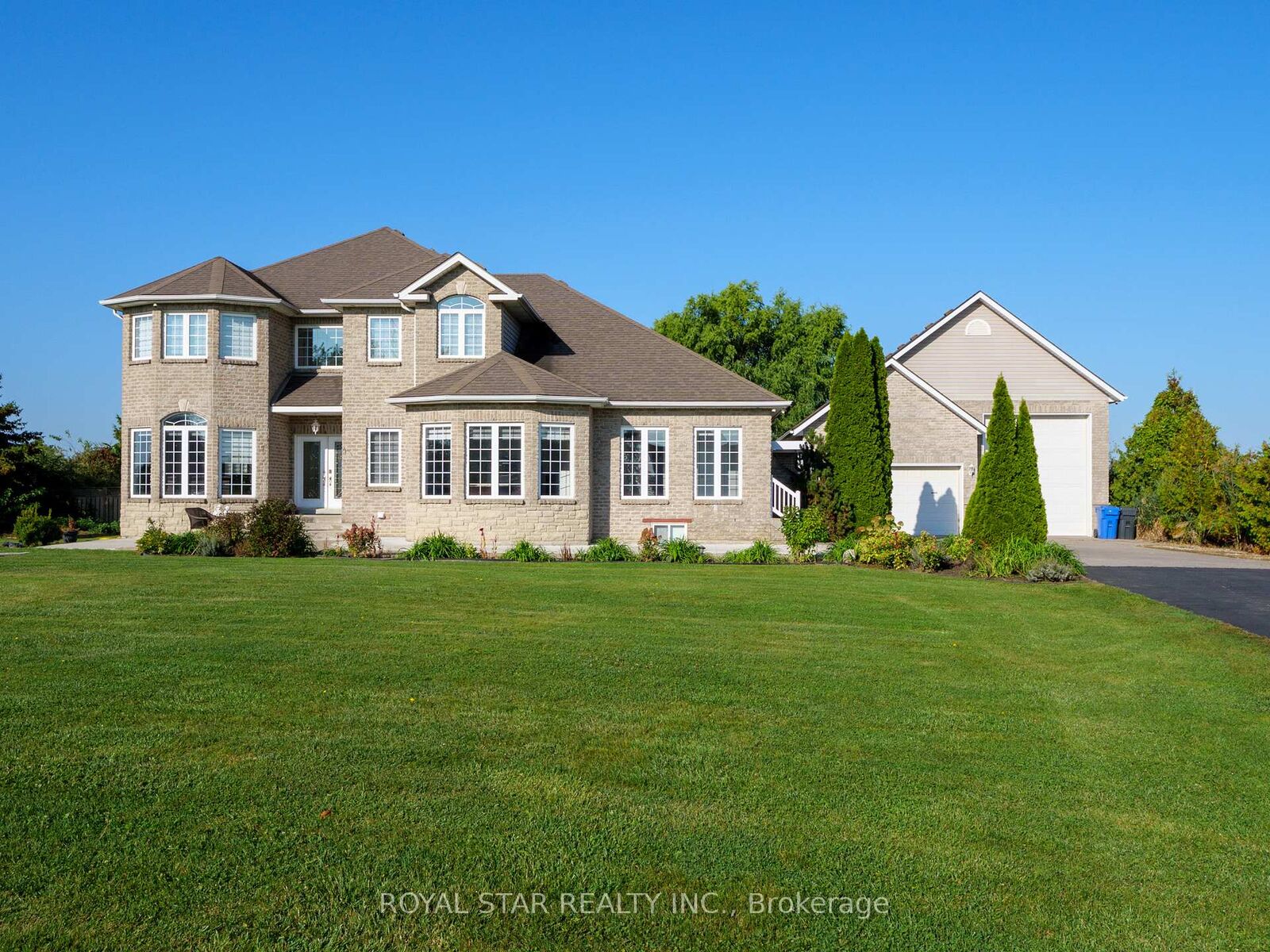 Property Photo: 1951 County Road 27 N/A ON N0R 1V0