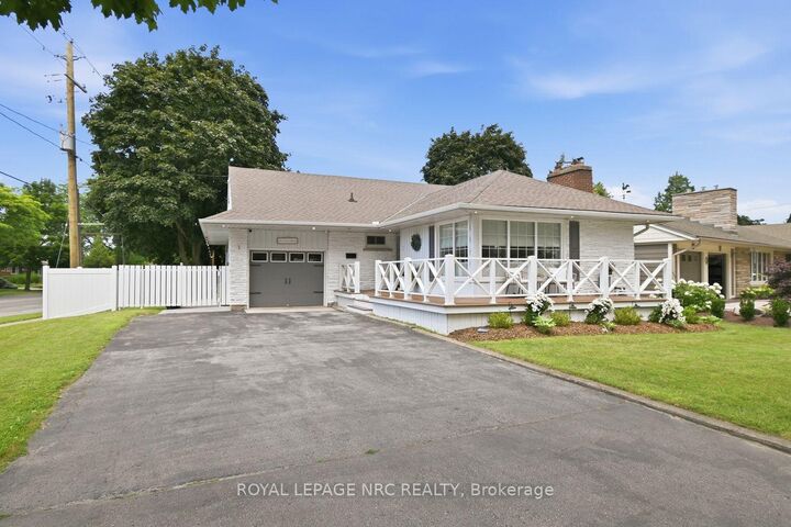 Property Photo:  1 Nancy Drive  ON L2M 1Y4 