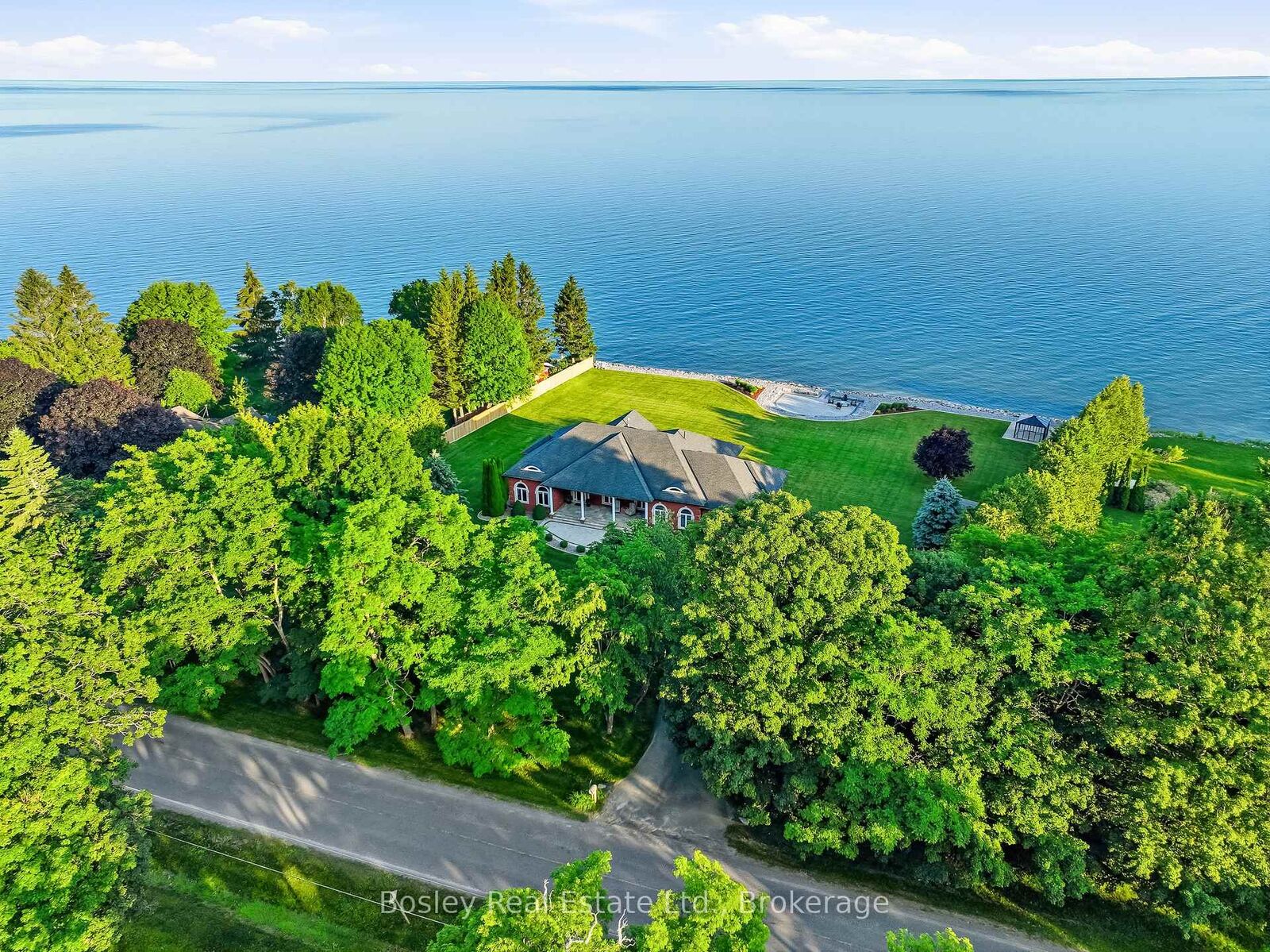 Property Photo: 353 Lakeshore Road ON K9A 4J8