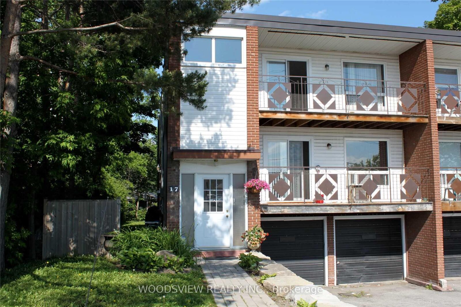 Property Photo: 17 Washington Street 3 ON L3P 2R3