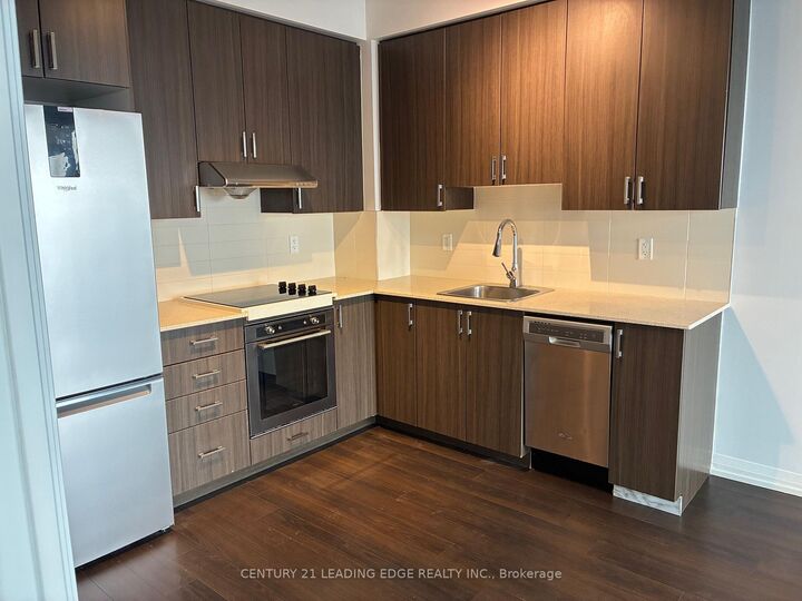 Property Photo: 55 Ann O'Reilly Road N 3101 ON M2J 0E1