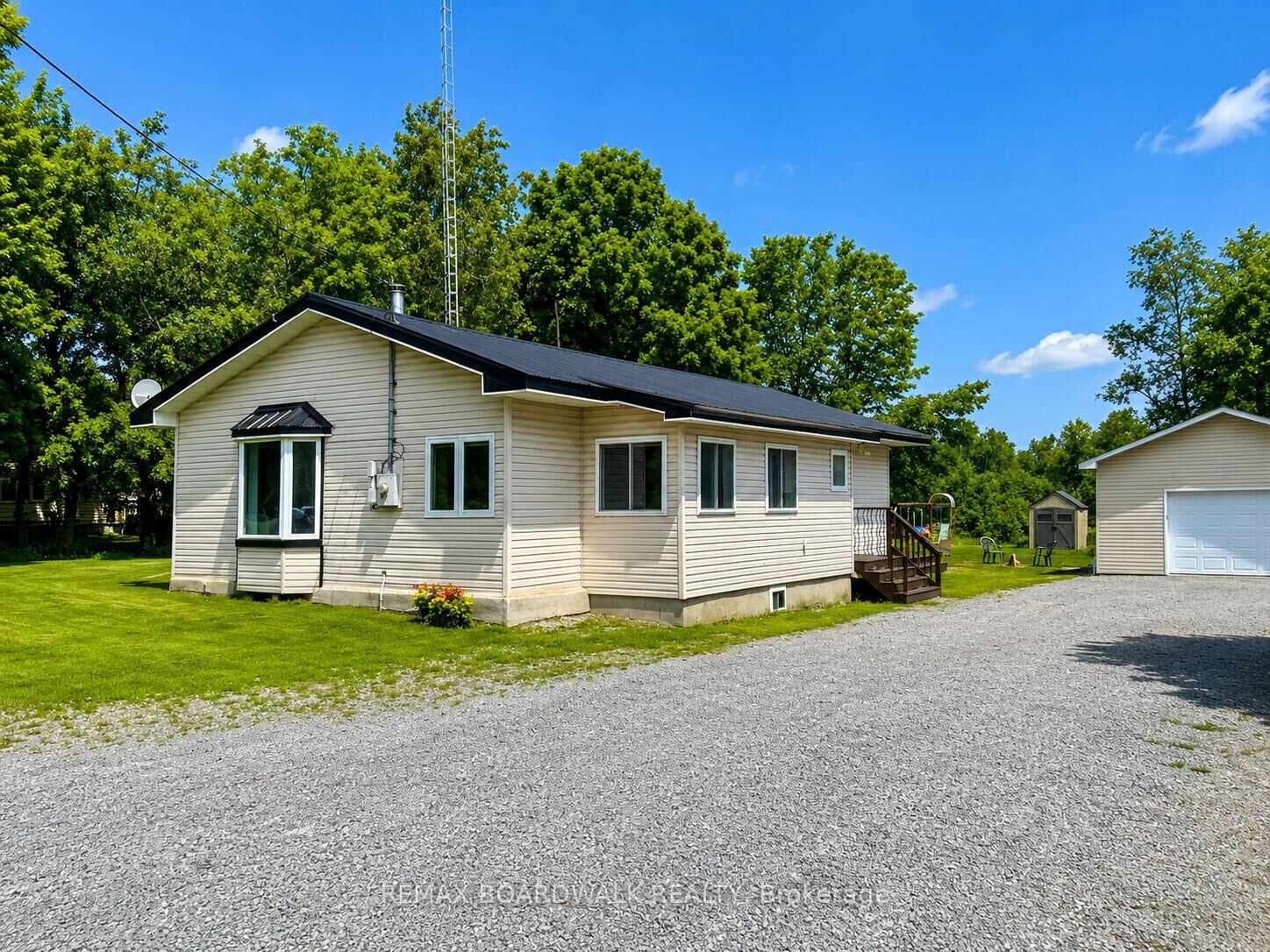 Property Photo:  640 Ramsay Concession 4A Concession  ON K7C 3P1 