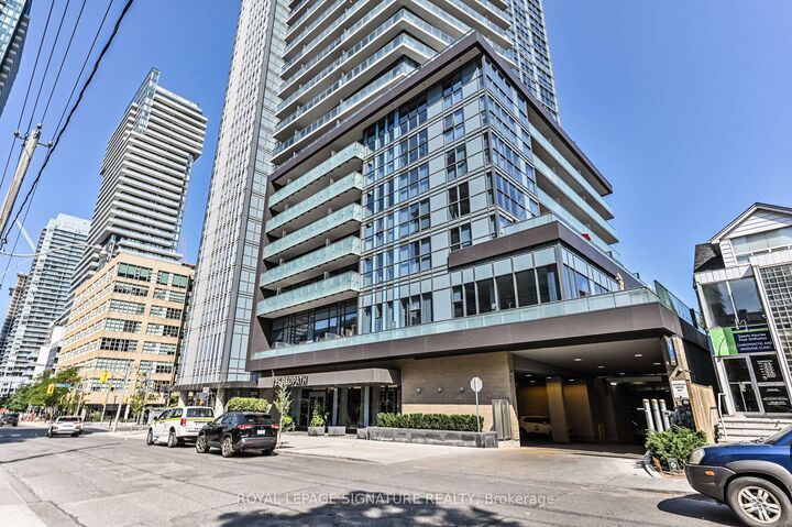 Property Photo: 125 Redpath Avenue 606 ON M4S 0B5