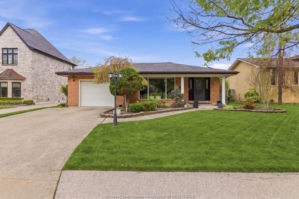 Property Photo: 362 Pentilly ON N8N 2K9