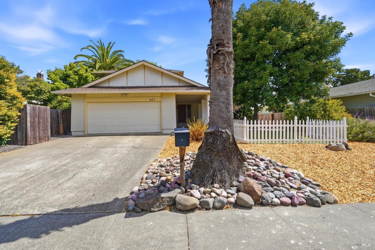 Property Photo:  601 Appaloosa Drive  CA 94954 