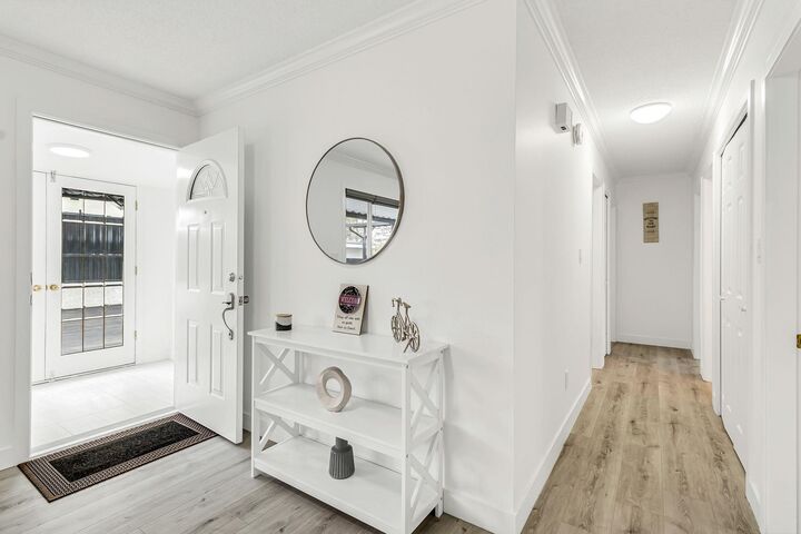 Property Photo: 26655 30A Avenue BC V4W 2V1