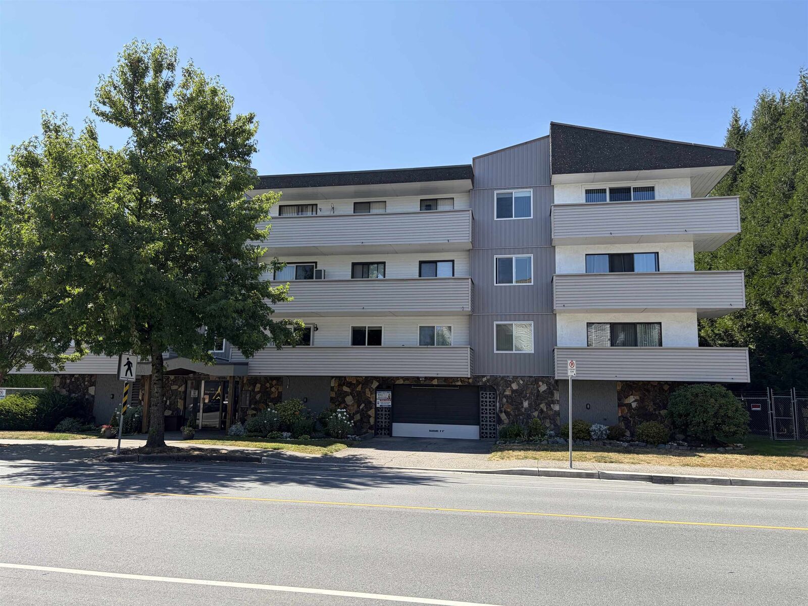 Property Photo: 9175 Mary Street 105 BC V2P 4H7
