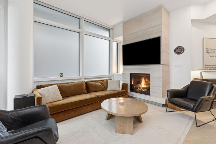 Property Photo:  6699 Nelson Avenue 401  BC V7W 2B2 