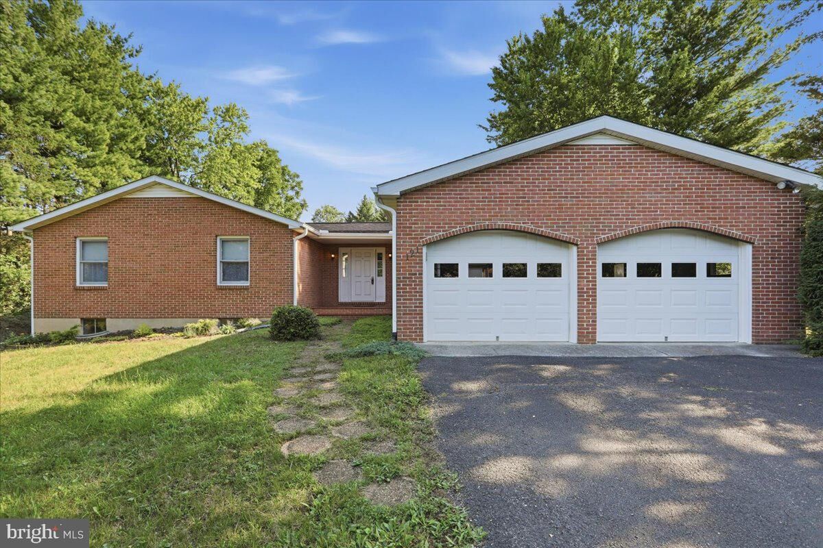 Property Photo: 121 Belle Boyd Boulevard WV 25428