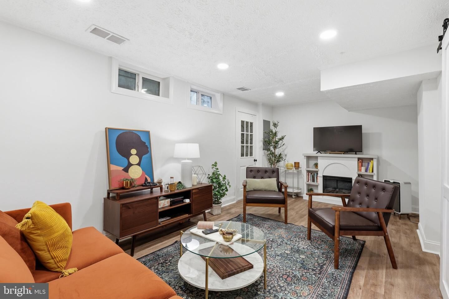 Property Photo: 703 Green Willow Place MD 20785