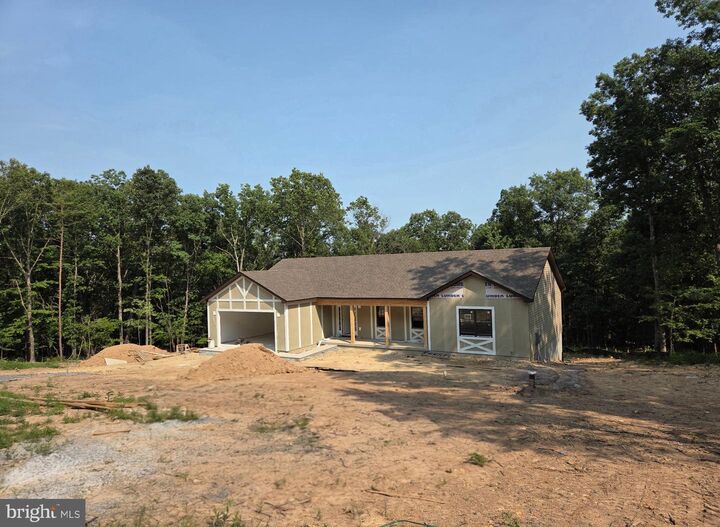 Property Photo:  150 Four Seasons Drive E  VA 22637 