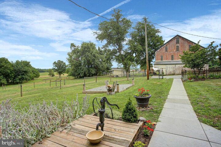 Property Photo:  1981 Ridge Road  PA 17365 