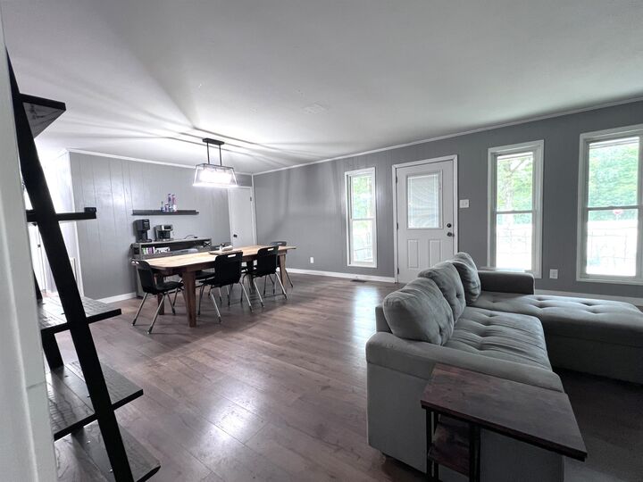 Property Photo: 135 Levisy Flat Cem Road AR 72560
