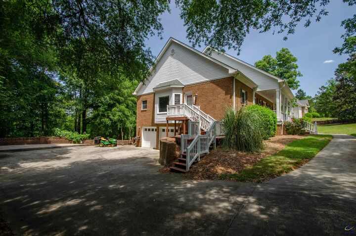 Property Photo: 110 Holly Drive GA 31088
