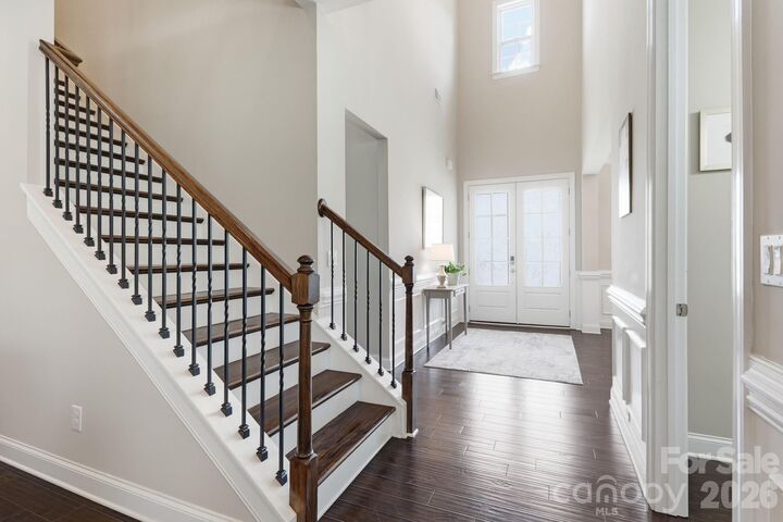 Property Photo:  2498 Creekview Drive  NC 28173 