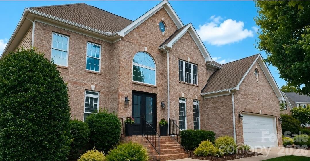 Property Photo: 8921 Whittingham Drive NC 28173
