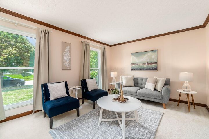 Property Photo: 830 Summertree Lane OH 43081