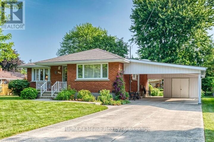 Property Photo: 202 Easson Street ON N5A 1N5