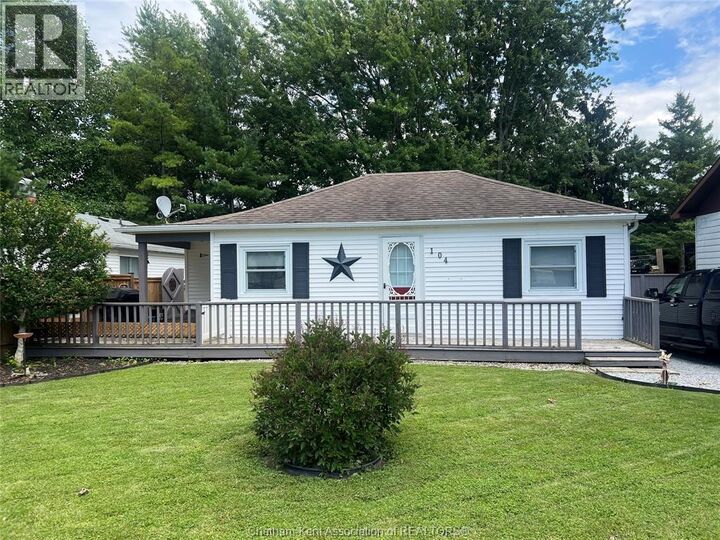 Property Photo:  104 Jane Street  ON N0P 1A0 
