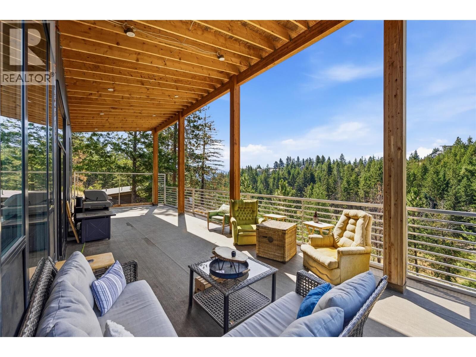 Property Photo: 378 Lakewood Road BC V1T 7Z3