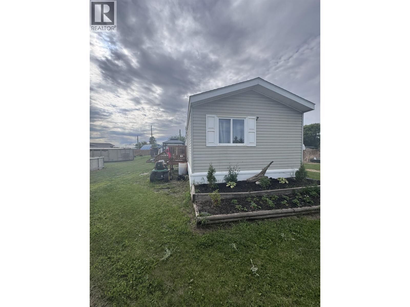 Property Photo:  10340 101 Street  BC V0C 2K0 