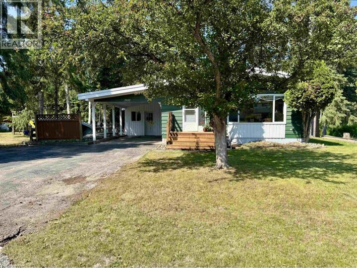 Property Photo: 3931 11th Avenue BC V0J 2N0
