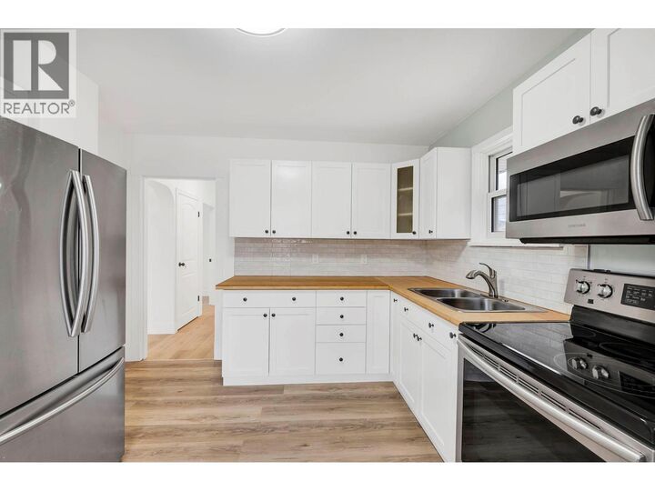 Property Photo: 146 Marcel Street BC V2B 4C3