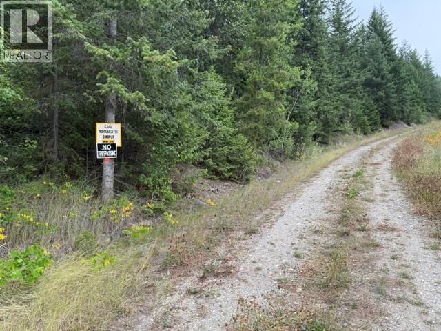 Property Photo:  2881 Yellowhead Highway  BC V0E 3A0 