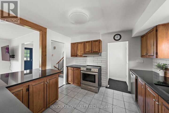 Property Photo:  658 Kitley 3 Line  ON K0G 1G0 