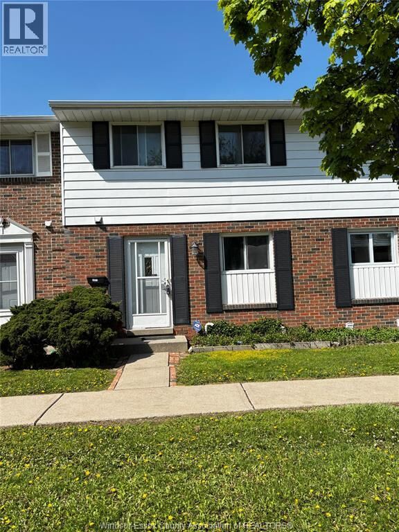 Property Photo:  3057 Meadowbrook Lane 3  ON N8T 3C5 