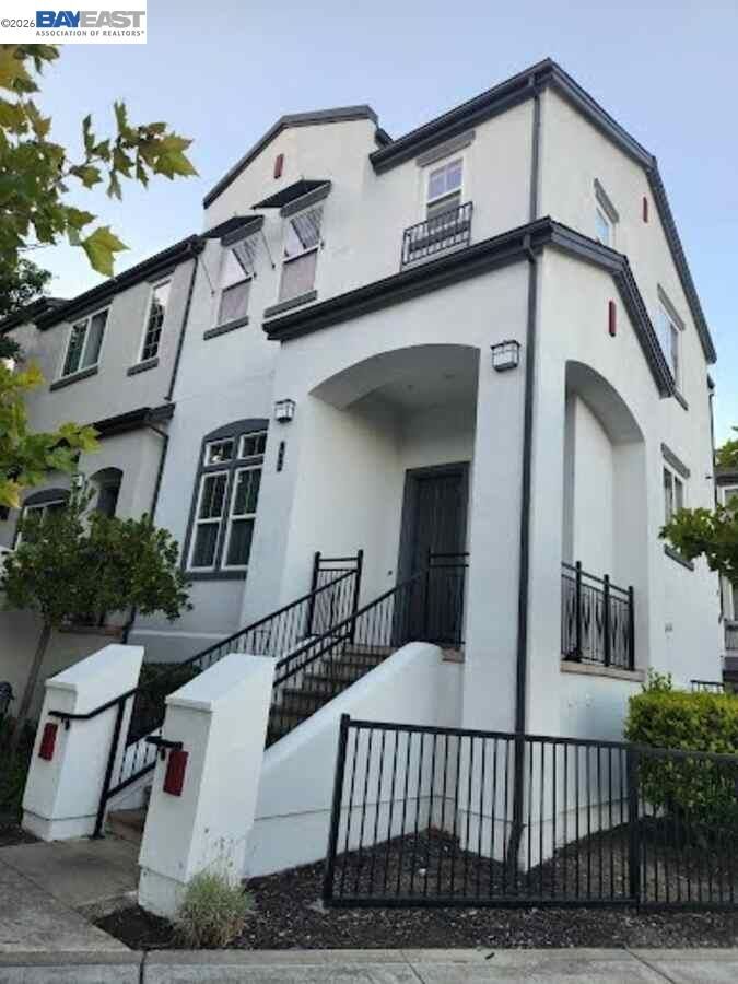 Property Photo: 7981 Bellina St CA 94568