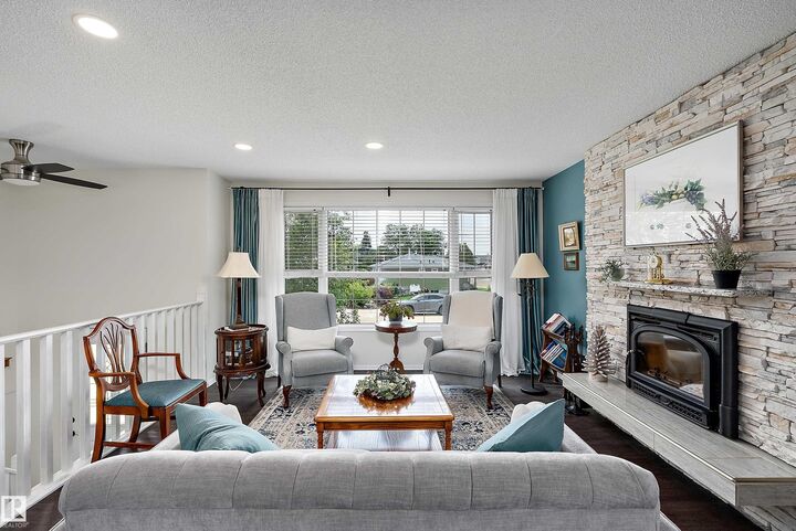 Property Photo: 3915 42B Avenue AB T9E 4W9