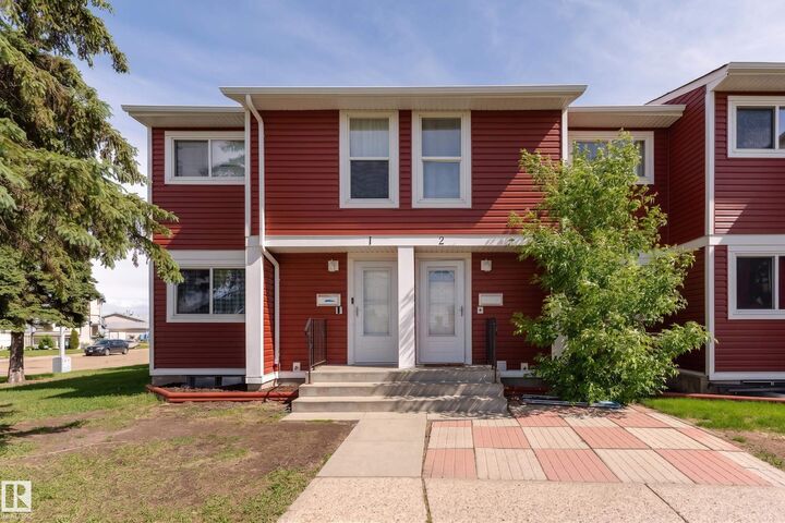 4707 126 Avenue NW 2 — photo 1