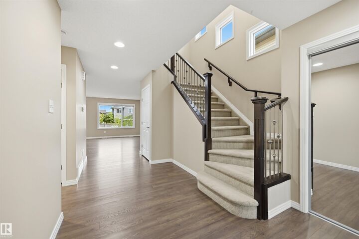 Property Photo: 3528 Claxton Crescent SW AB T6W 0Z6